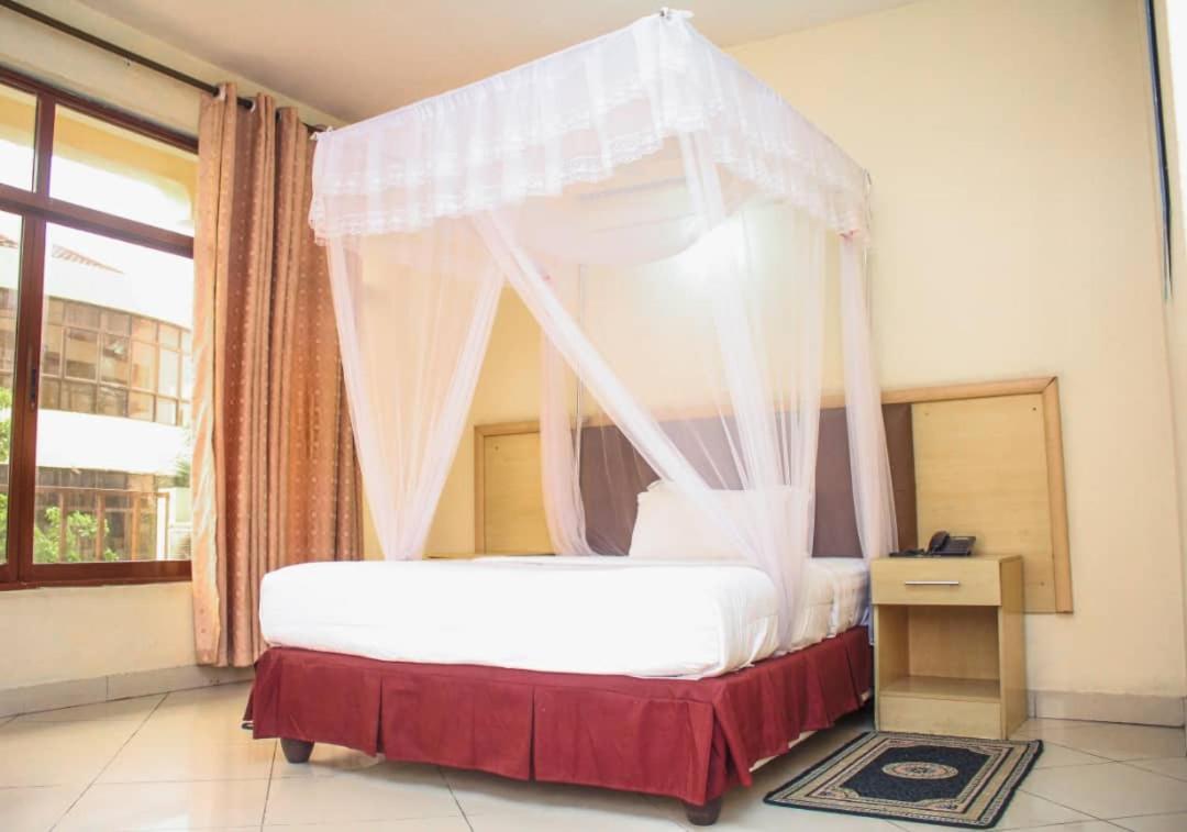 Landmark Hotel Ubungo Exteriör bild