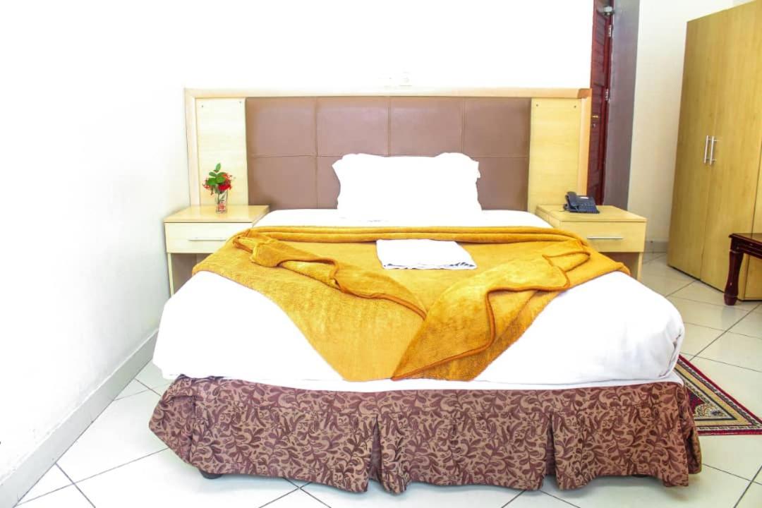Landmark Hotel Ubungo Exteriör bild